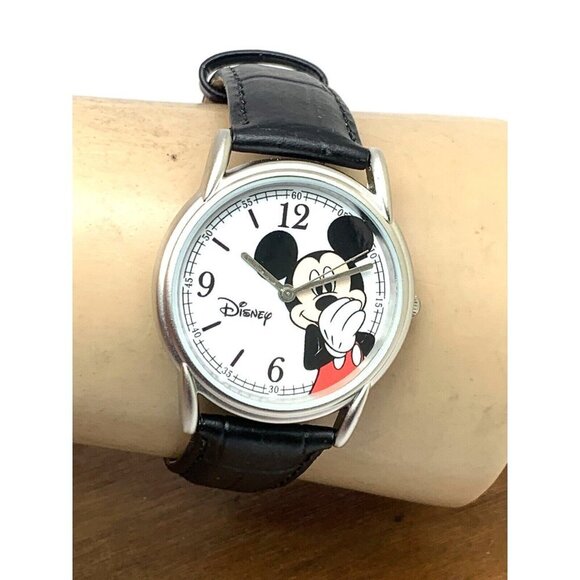 Disney Women\'s Watch Mickey Mouse White Dial Quartz Black Leather 35mm W… main image 10